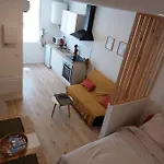Apartament Charmant-studio